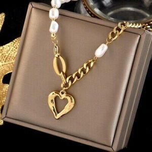 SOUVENIR مجوهرات واكسسوارات Woman 18K Gold Plated Stainless Steel Heart Baroque Pearl Chain Necklace 17.7&#039;&#039;