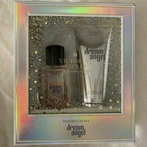 SOUVENIR عطور رجالية ونسائية Victoria Secret Dream Angel 2pc Gift Set Fragrance Mist & Lotion